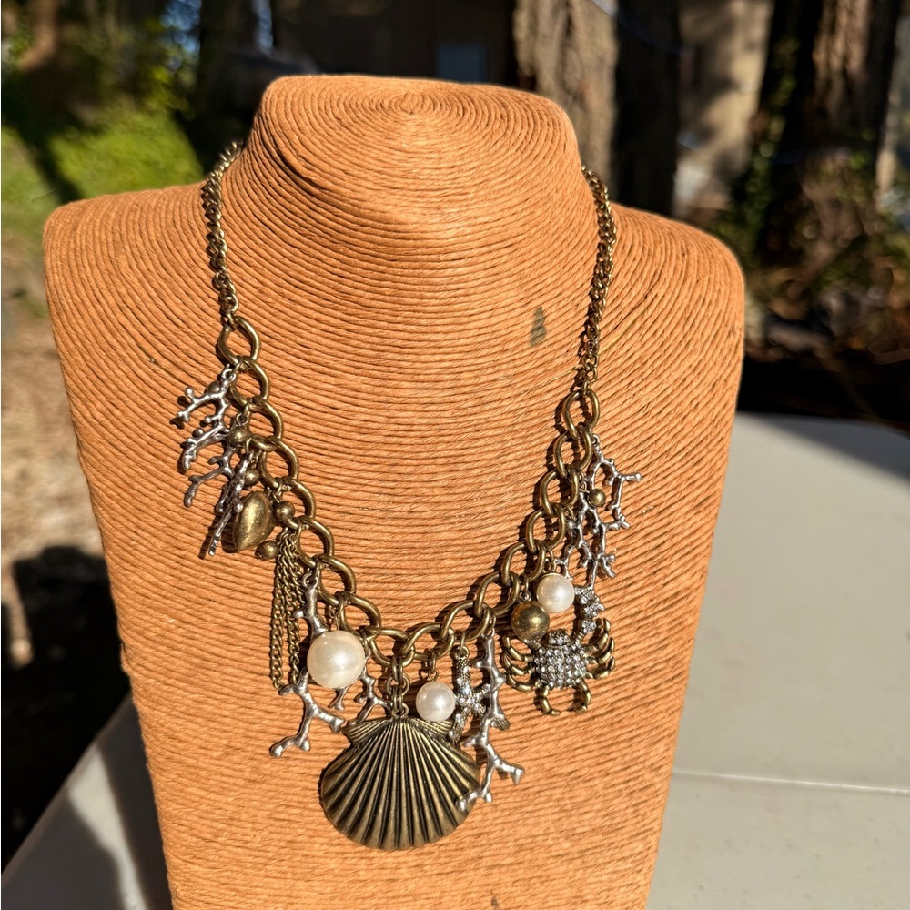 Vintage-Inspired Seashell Charm Necklace in Gold and Silver